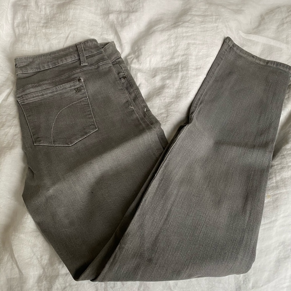Joe’s “The cigarette” grey jeans